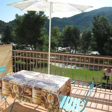 Apartment F2 Avec Terrasse Et Parking, Proche Cures Et Centre-ville - Amelie-les-bains - Fr-1-703-142
